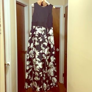 Formal gown with pockets